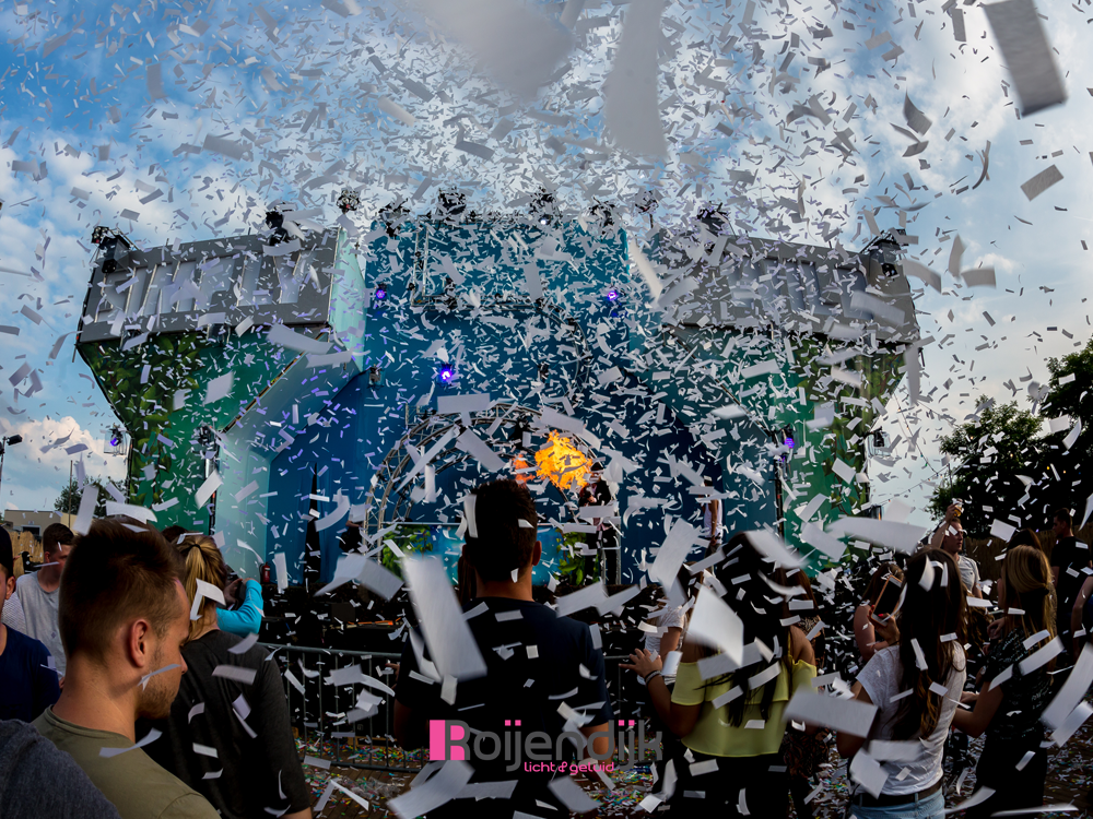 Simply Wild Event, Simply Wild, Event, Roijendijk licht en geluid, licht, geluid, special fx, laser, confetti, co2, RLG, R-LG,uitgaan, sfeer, Mill, Langenboom