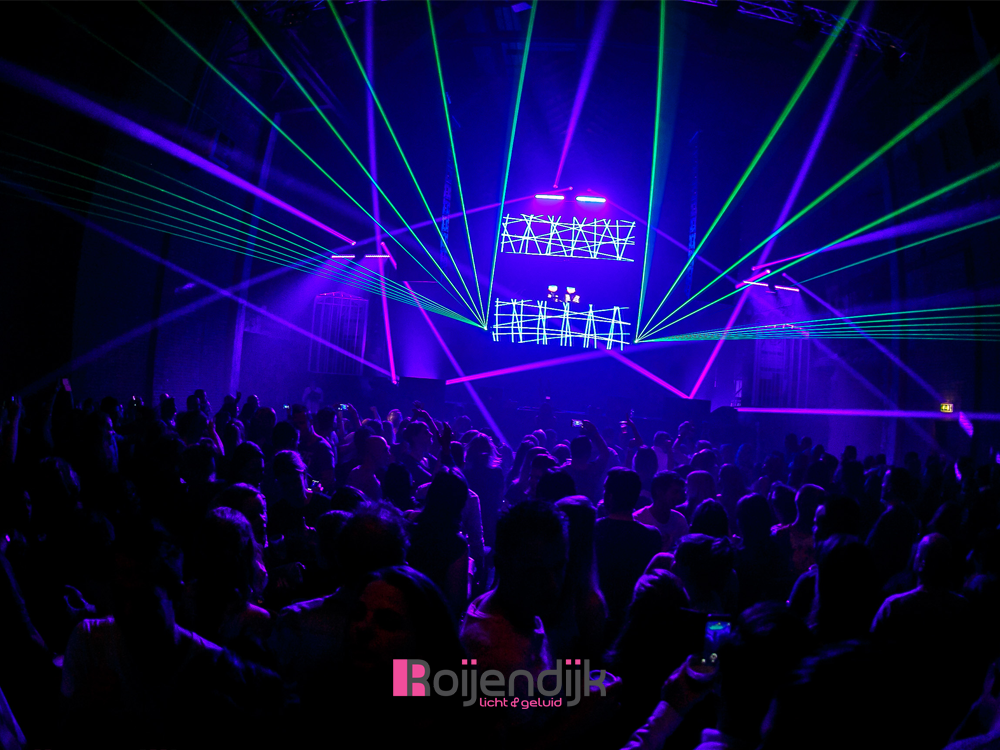 Fabuleus, Fabulous 90's, Fabulous 90s, Noordkade, Koekbouw, Veghel, Evenement, Evenementen Zaal, Uitgaan, Roijendijk Licht en Geluid, RLG, R-lg, licht, geluid, laser, special fx