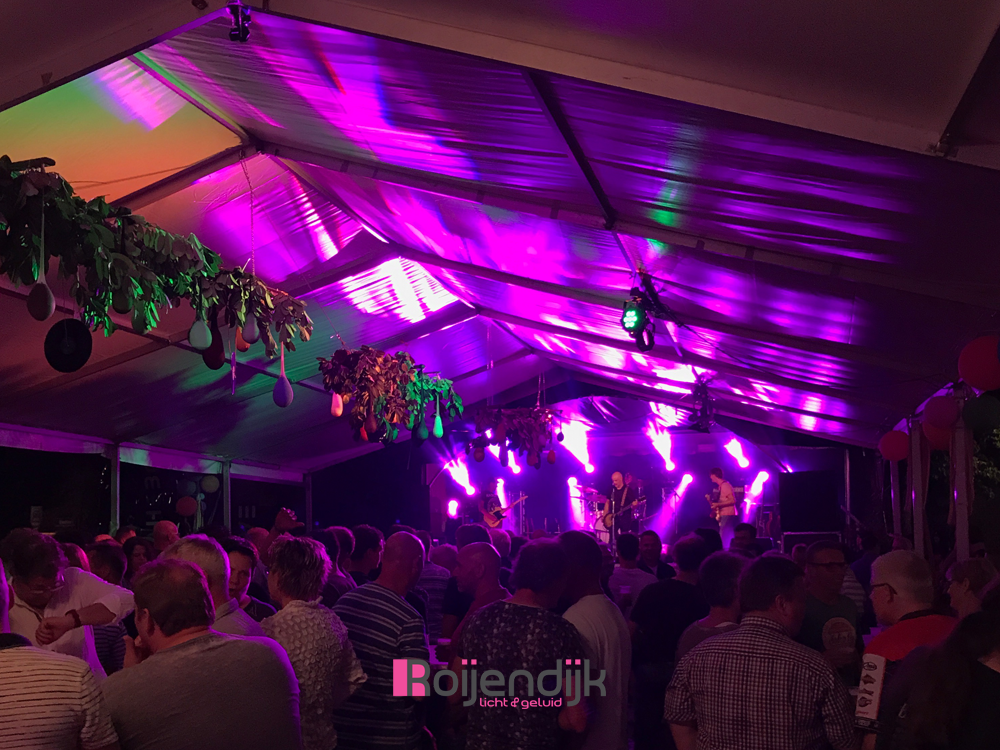 Oeffelt Outdoor | Roijendijk Licht en geluid verzorgde hier de Audio | Monitoren | Dj Apparatuur | Sfeer en show verlichting | Geluidstechnici