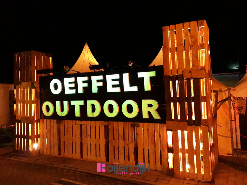Oeffelt Outdoor | Roijendijk Licht en geluid verzorgde hier de Audio | Monitoren | Dj Apparatuur | Sfeer en show verlichting | Geluidstechnici