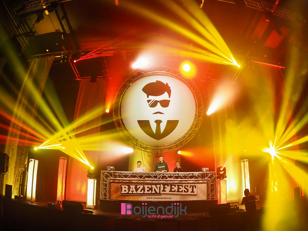 Fabulous Events | Bazenfeest | Markant Uden | Roijendijk Licht En Geluid | RLG | R-LG