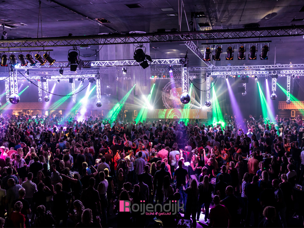 Pump Up The 90's | Bonte Wever Assen | Roijendijk Licht En Geluid | RLG | R-LG [Martin Rush MH3. Martin Mac 101. Martin Atomic 3000. CLF Beam 6. Showtec Spectral M800.