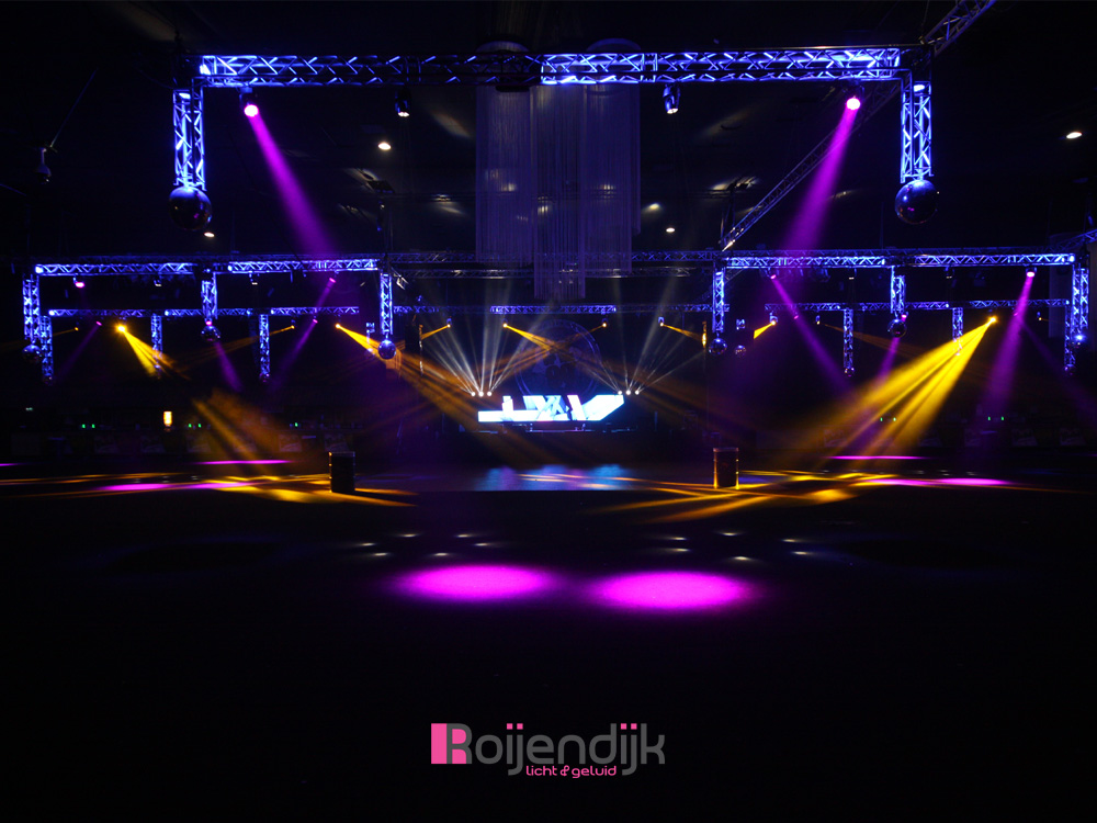 Pump Up The 90's | Bonte Wever Assen | Roijendijk Licht En Geluid | RLG | R-LG [Martin Rush MH3. Martin Mac 101. Martin Atomic 3000. CLF Beam 6. Showtec Spectral M800.