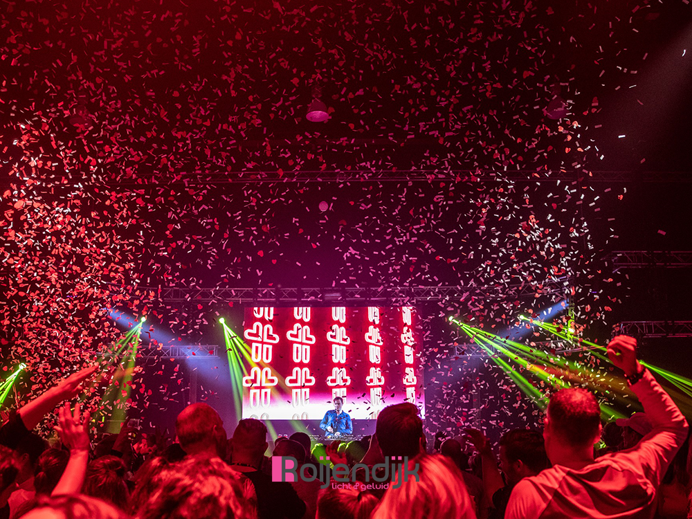 Overture opening avond carnaval 2019 in Sint Michielsgestel | De Huif | Roijendijk Licht En Geluid | RLG | R-LG [Martin Rush MH3. Martin Mac 101. Martin Atomic 3000. CLF Beam 6. Showtec Spectral M800.